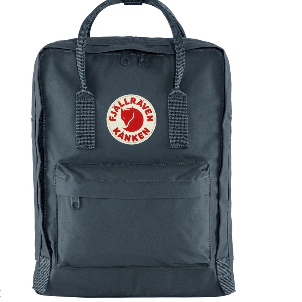 BNWT- Fjallraven Kanken Navy Kankan Backpack